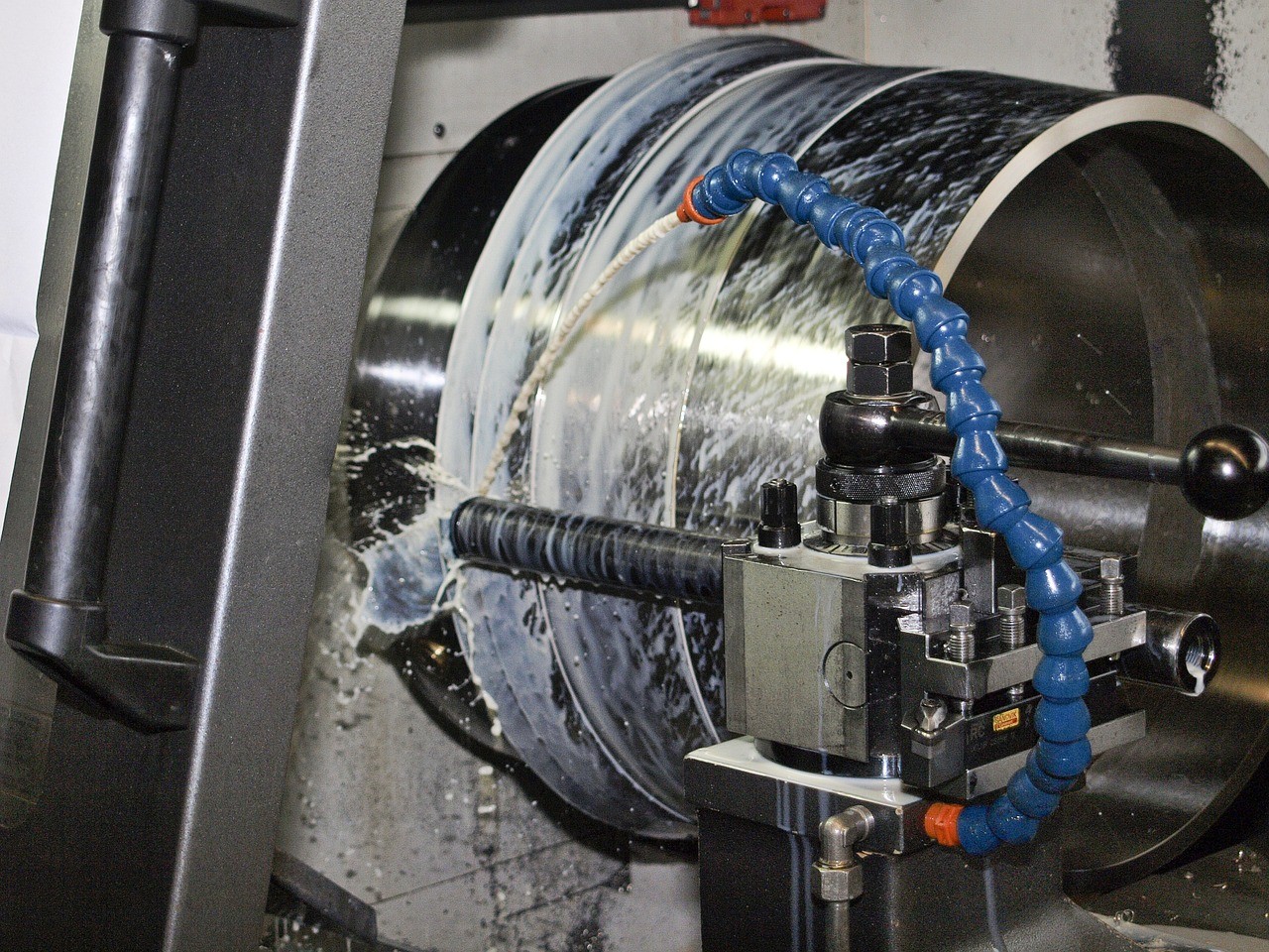 cnc-machining-2.jpg